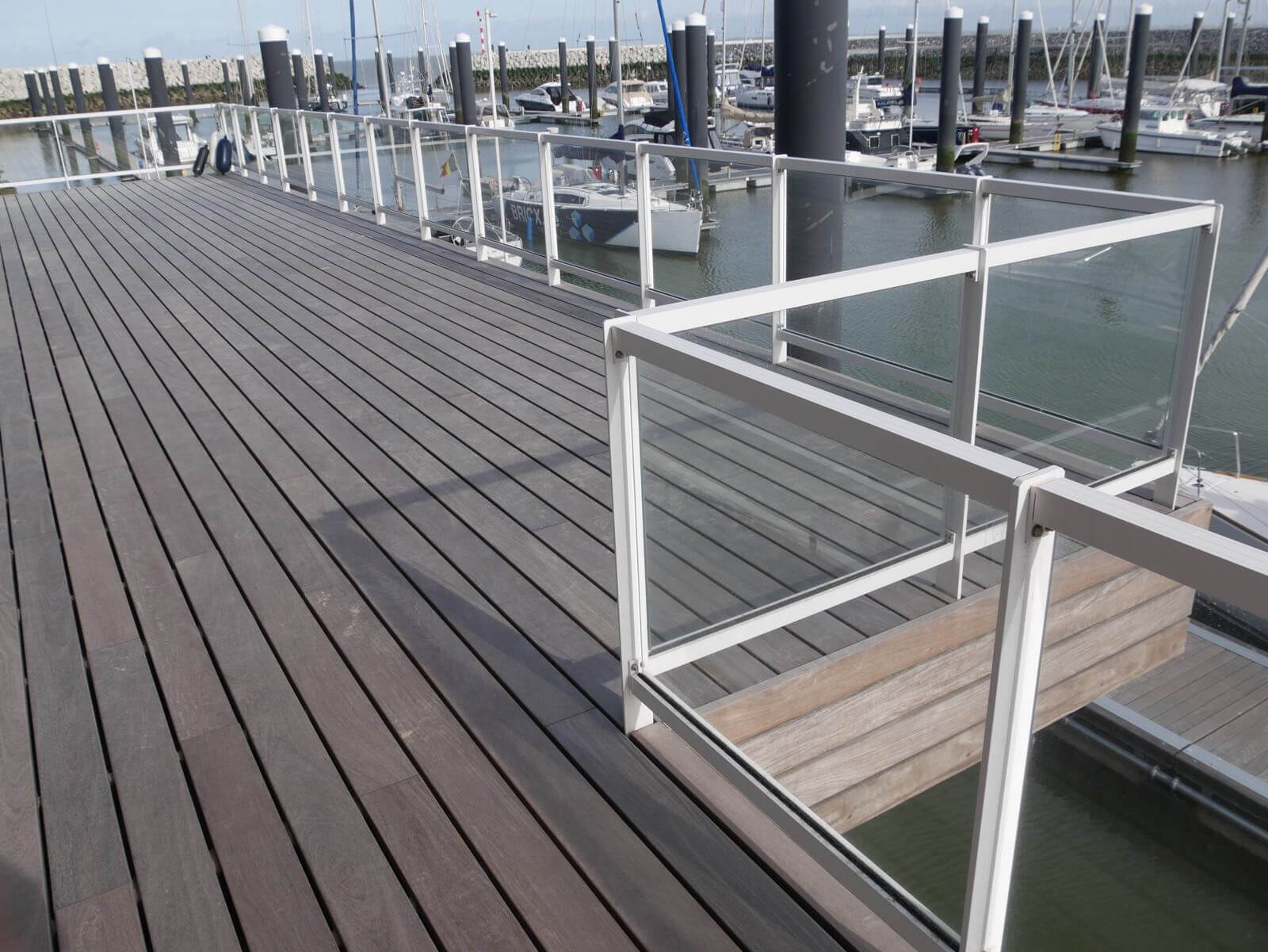 deckingaf deckingaf